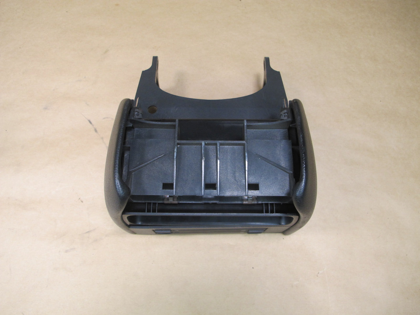 1997-2004 PORSCHE BOXSTER 986 CENTER CONSOLE CD COMPARTMENT STORAGE