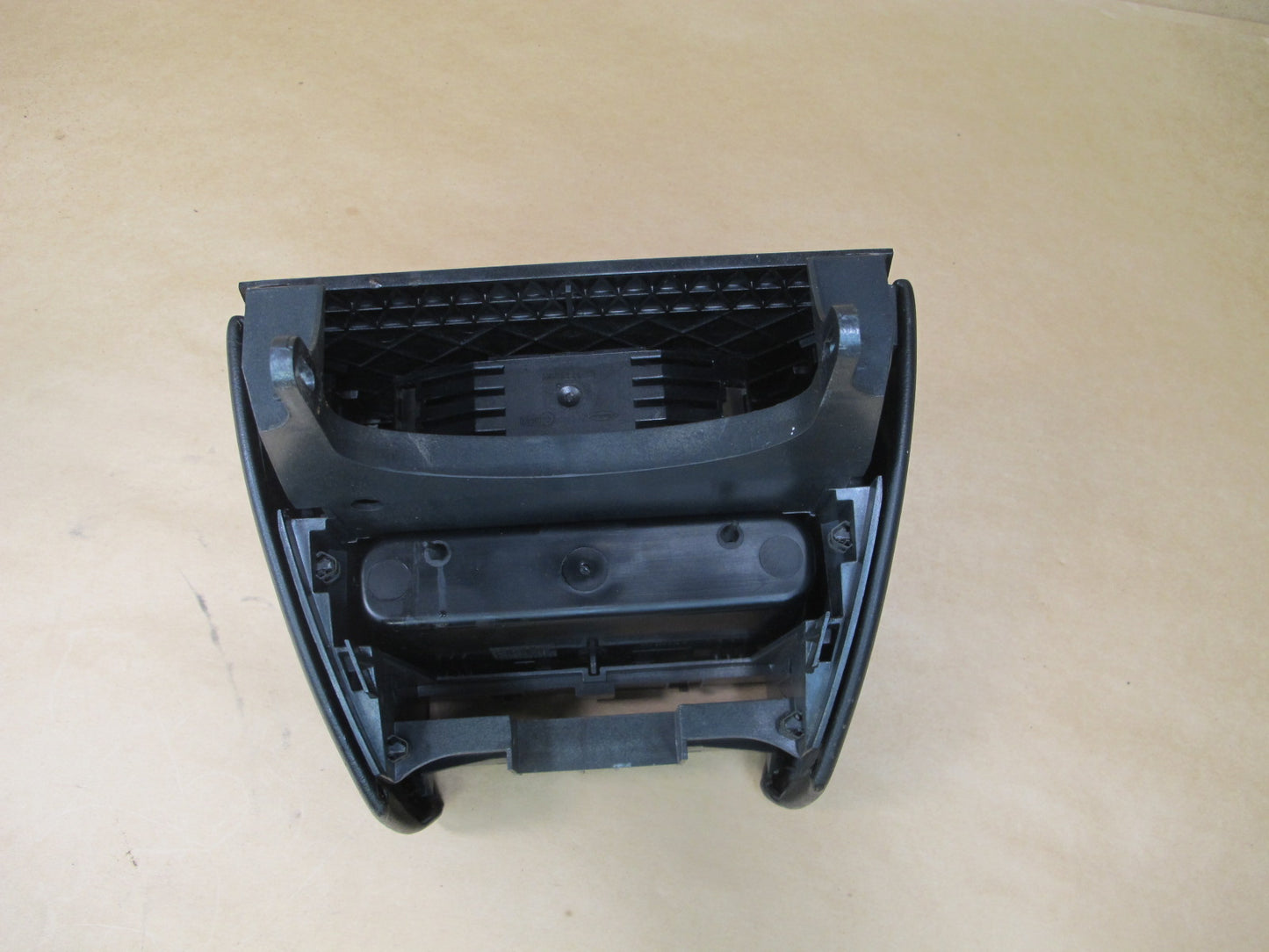 1997-2004 PORSCHE BOXSTER 986 CENTER CONSOLE CD COMPARTMENT STORAGE