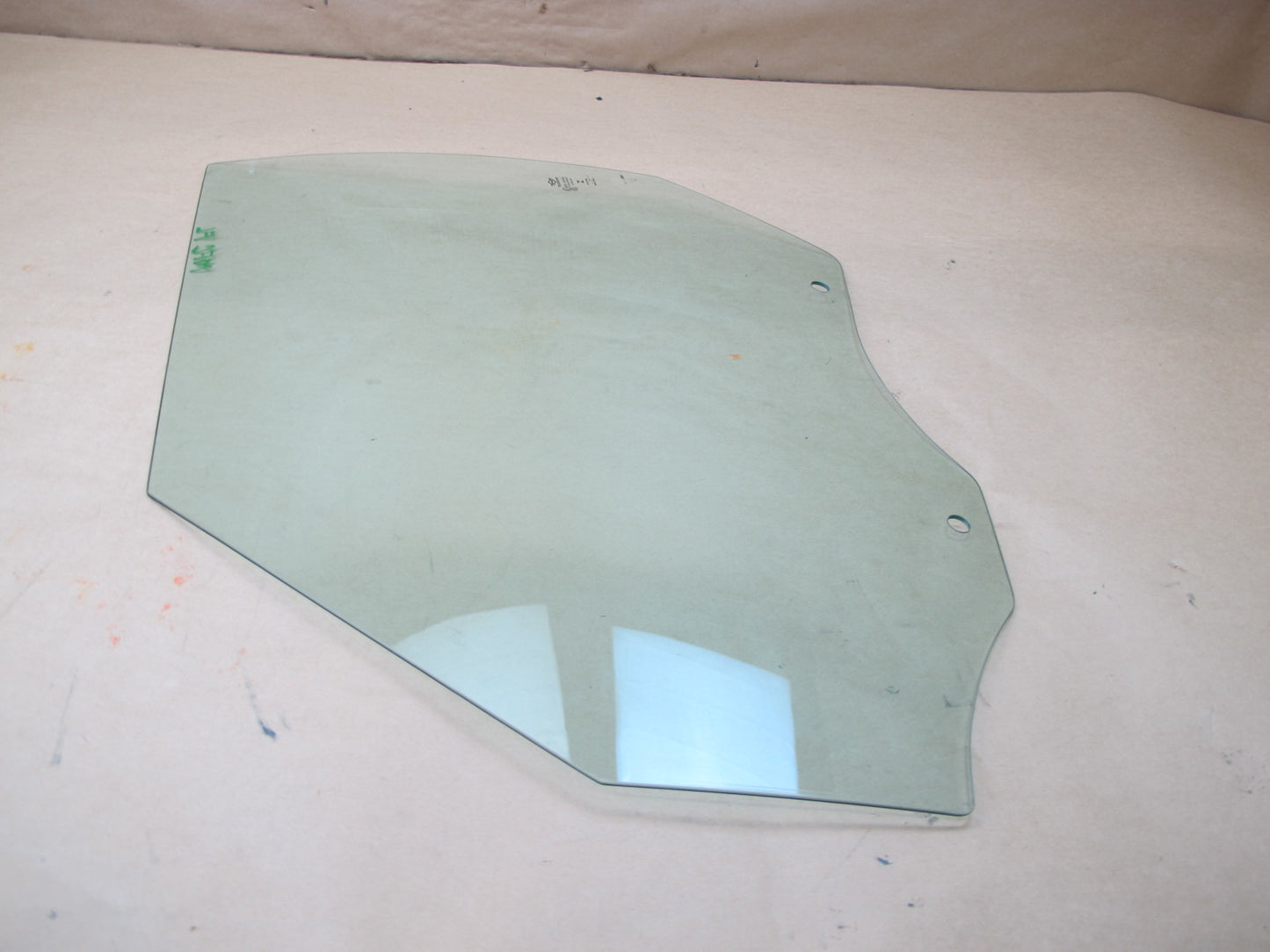 11-16 MINI COOPER R60 COUNTRYMAN FRONT LEFT DOOR GLASS WINDOW OEM