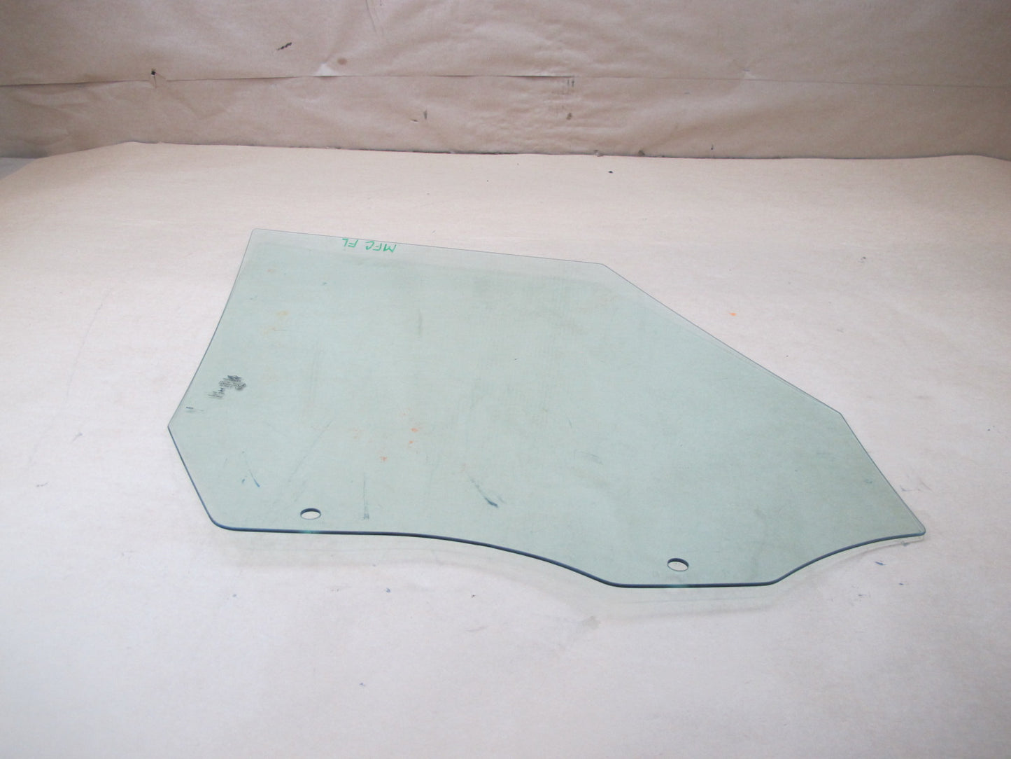 11-16 MINI COOPER R60 COUNTRYMAN FRONT LEFT DOOR GLASS WINDOW OEM