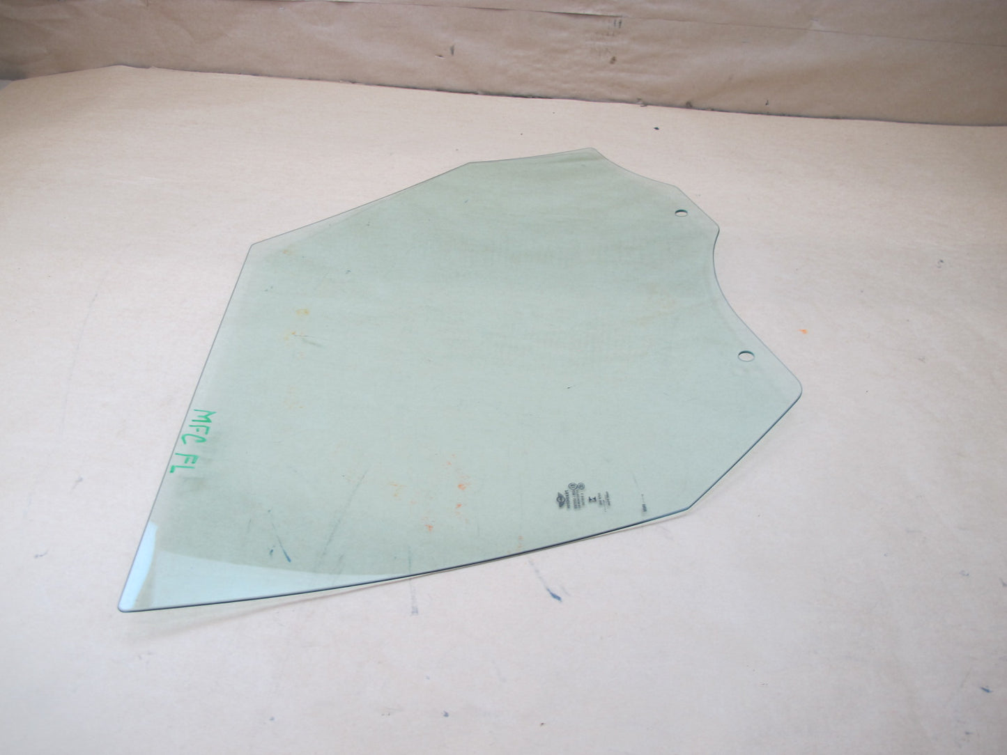 11-16 MINI COOPER R60 COUNTRYMAN FRONT LEFT DOOR GLASS WINDOW OEM