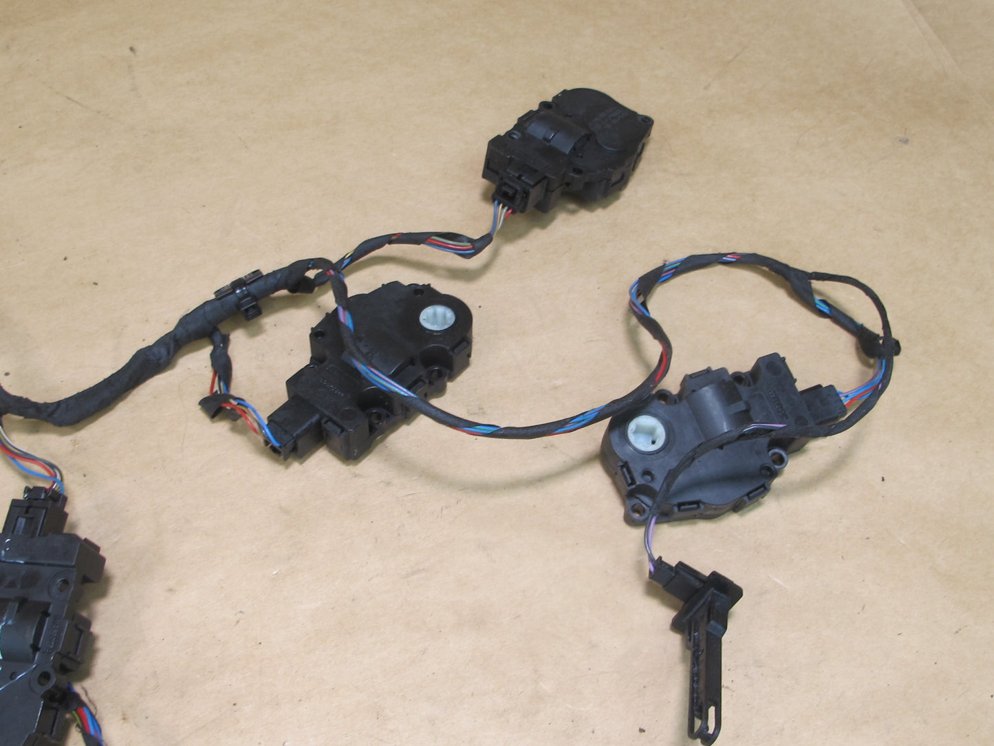 2008-2014 BMW E71 X6 A/C HEATER FLAP DOOR ACTUATOR MOTOR WIRING SET