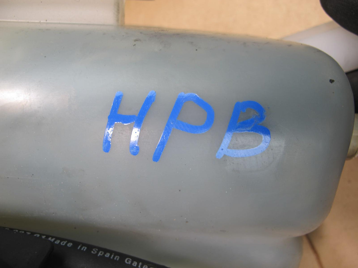 1997-2004 PORSCHE BOXSTER 986 ENGINE COOLANT EXPANSION OVERFLOW RESERVOIR TANK