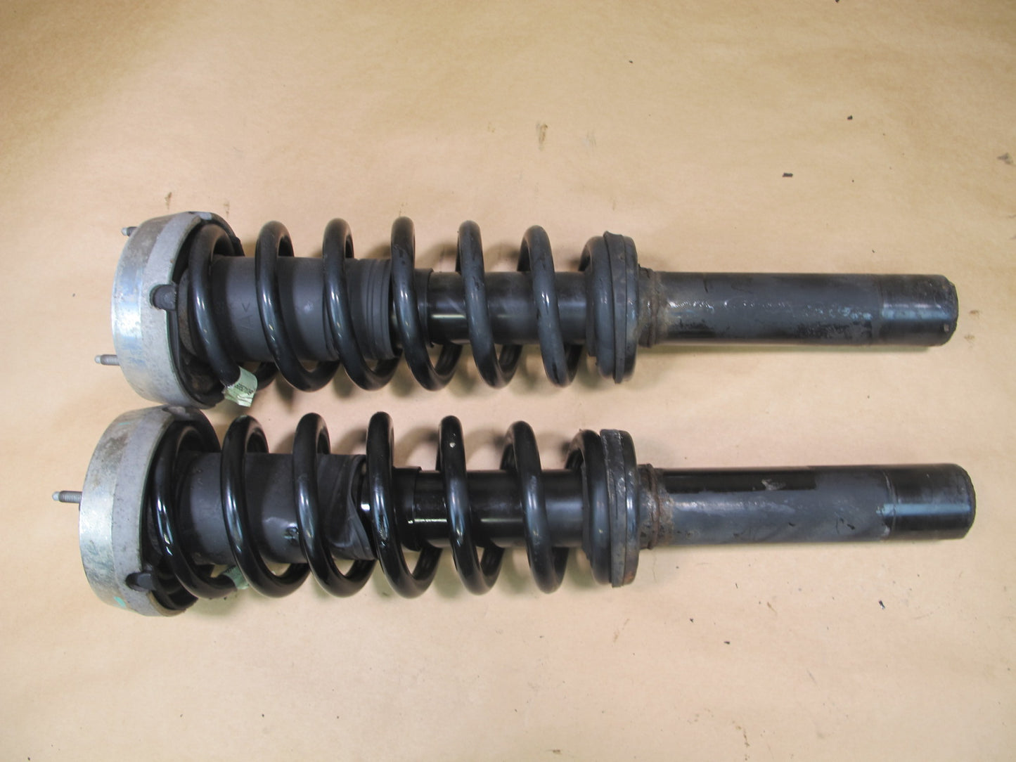 2008-2014 BMW E71 X6 AWD FRONT LEFT & RIGHT STRUT SHOCK ABSORBER SET OF 2