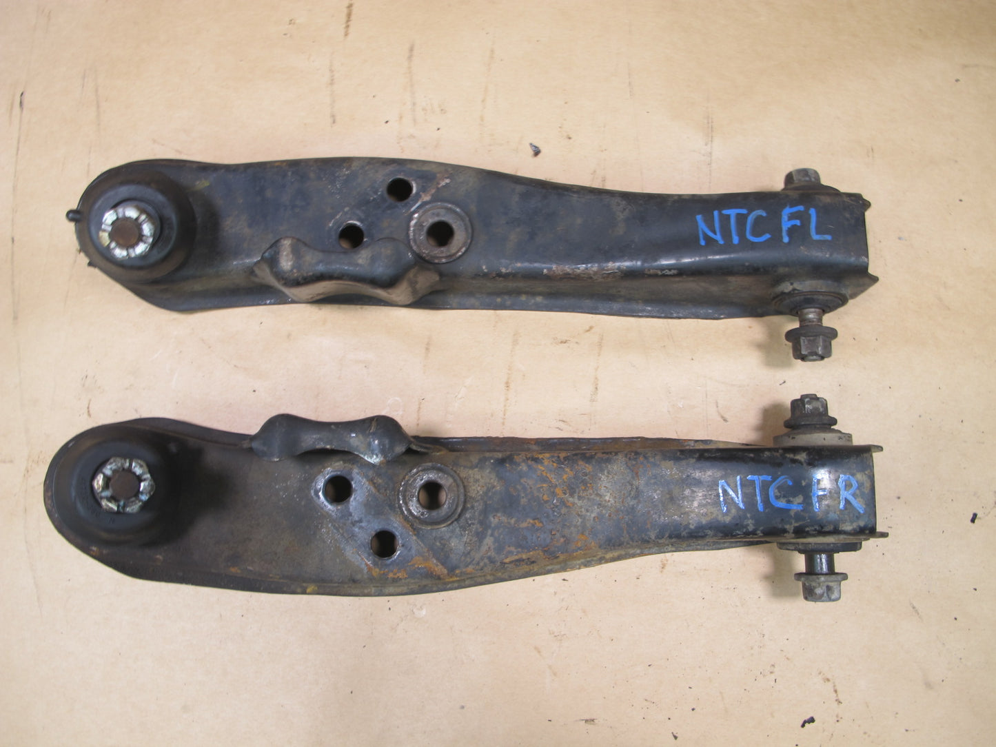 1989-1994 Nissan 240SX S13 Left & Right Front Lower Control Arm Set OEM