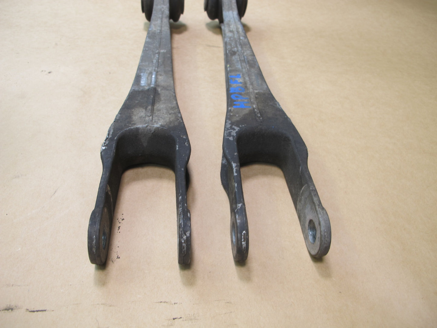 1997-2004 PORSCHE BOXSTER 986 FRONT LEFT & RIGHT LOWER CONTROL ARM SET OF 2