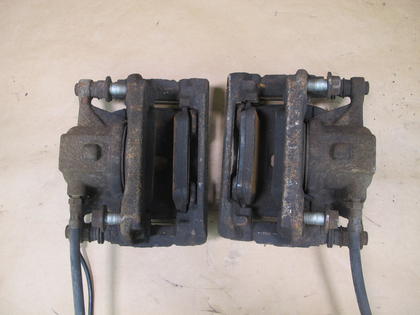 11-16 MINI COOPER S R61 R60 COUNTRYMAN SET OF 2 FRONT BRAKE CALIPER OEM