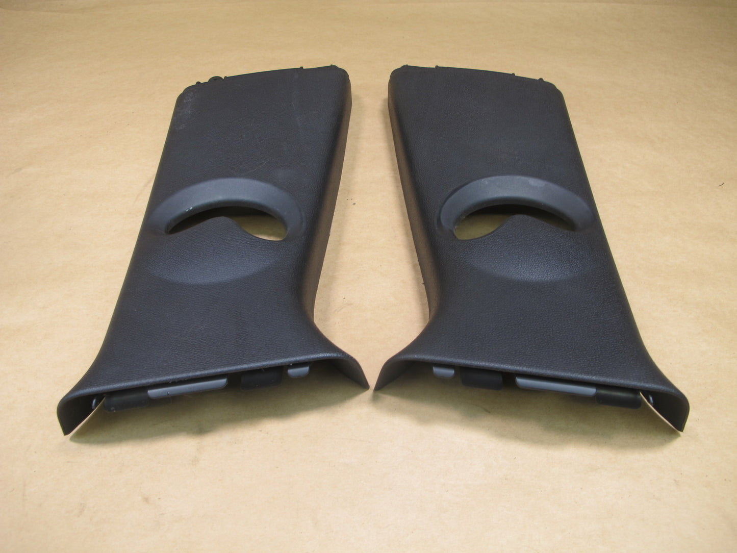 11-16 MINI COOPER R60 COUNTRYMAN SET OF 2 CENTER B PILLAR TRIM COVER PANEL OEM