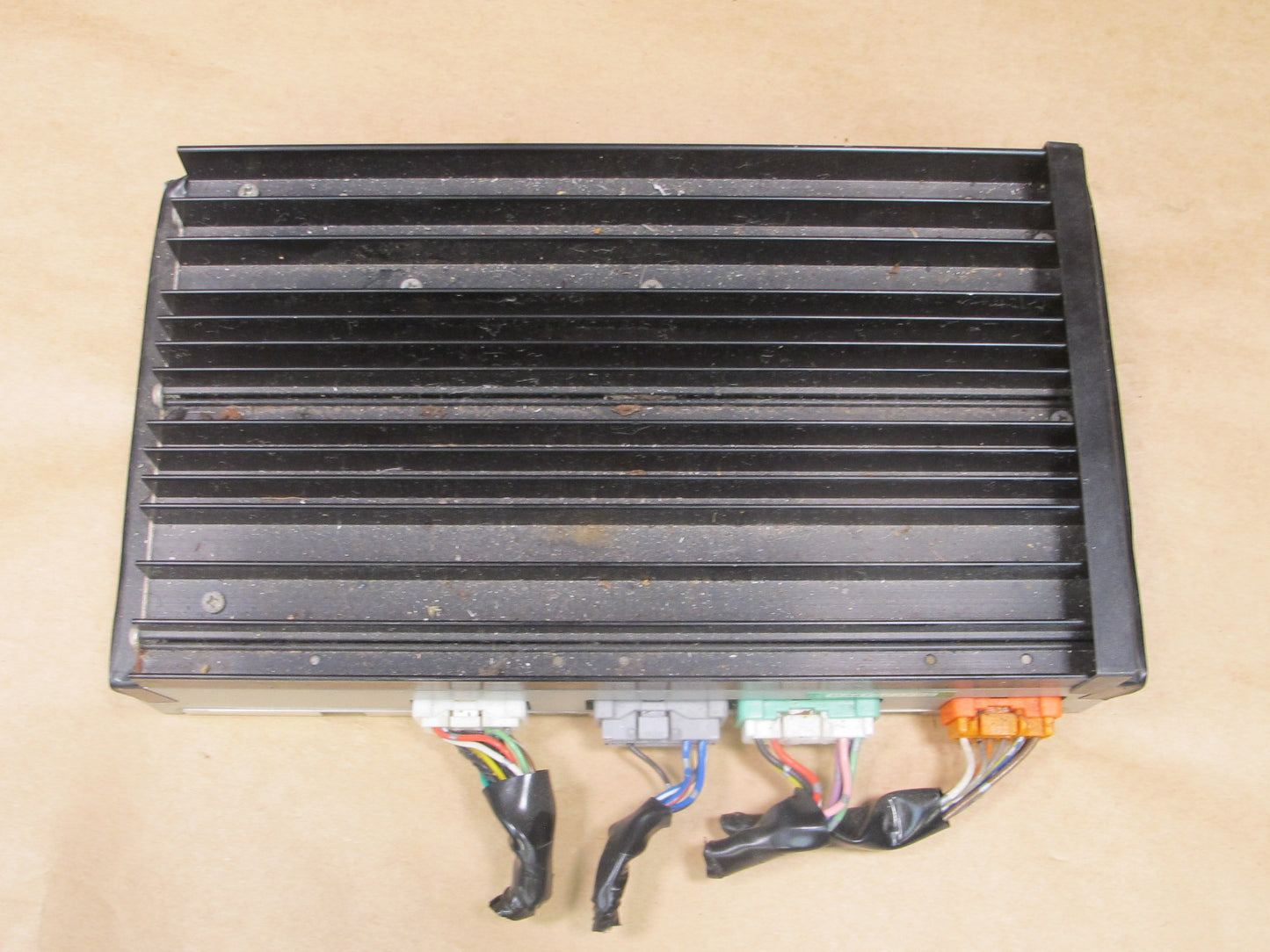 1998-2002 LEXUS J100 LX470 AUDIO RADIO NAKAMICHI AMPLIFIER AMP 86280-60180