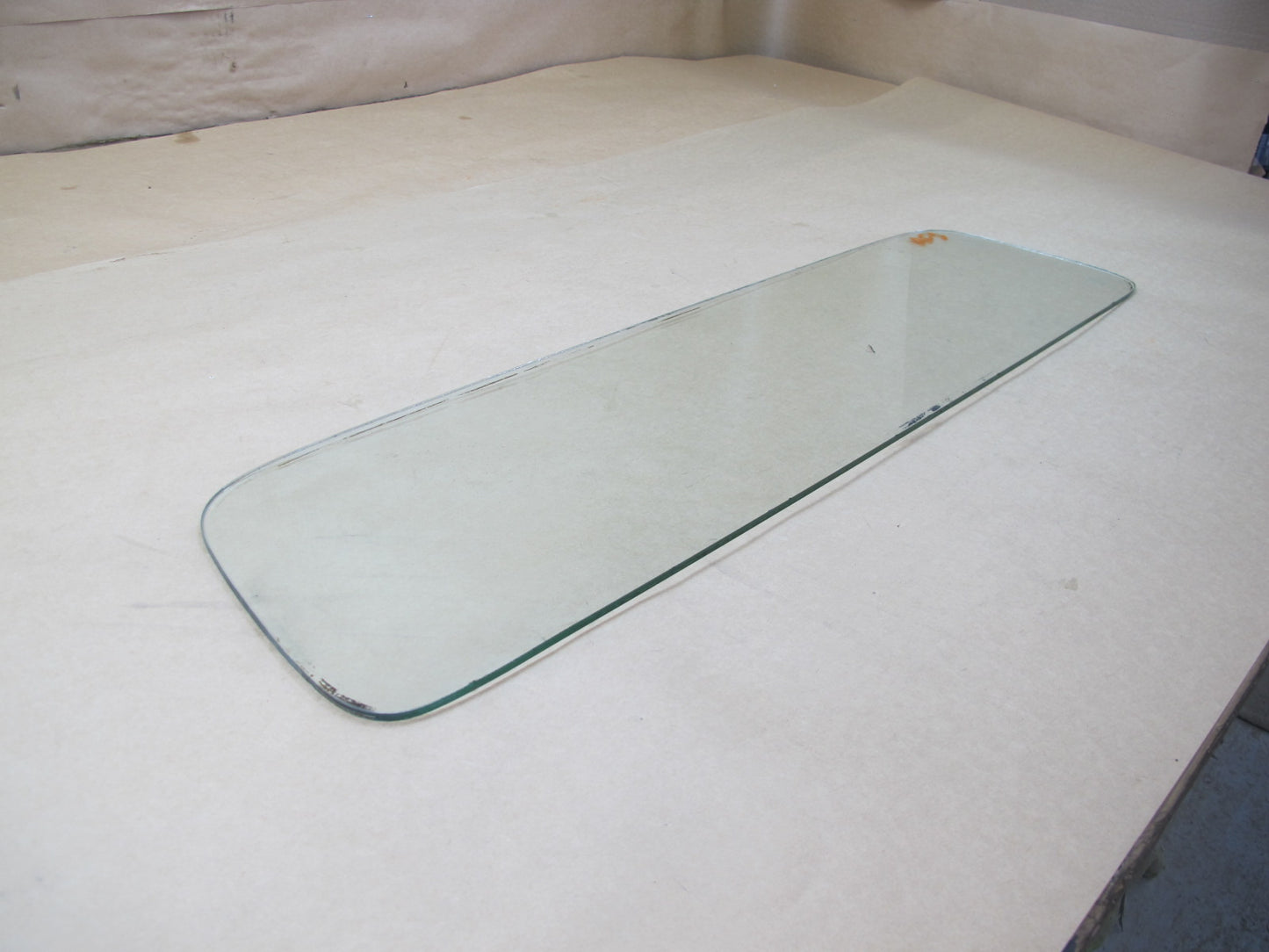 60-66 CHEVROLET C10 PICKUP REAR CAB SOLID WINDOW BACK GLASS OEM