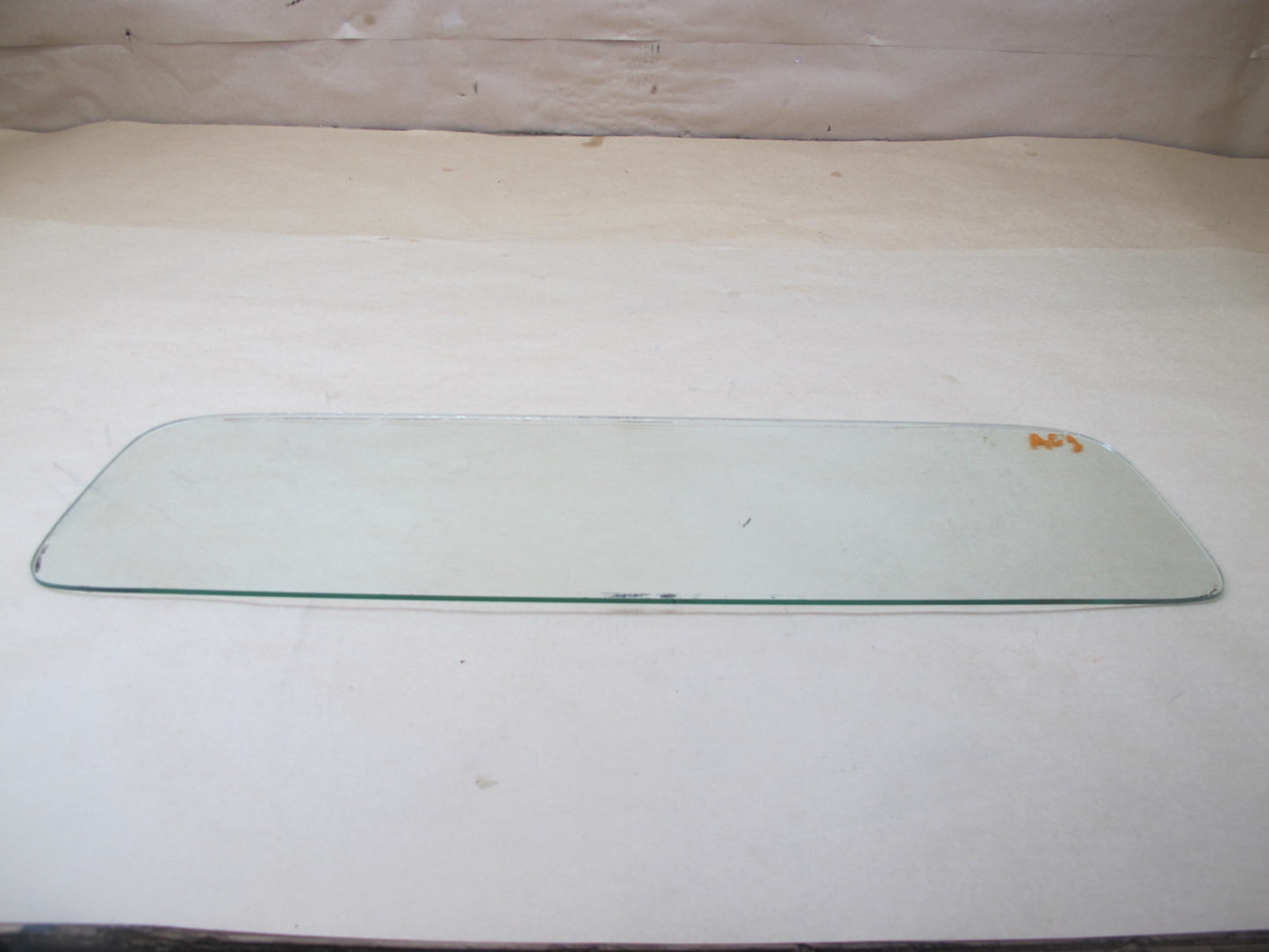 60-66 CHEVROLET C10 PICKUP REAR CAB SOLID WINDOW BACK GLASS OEM