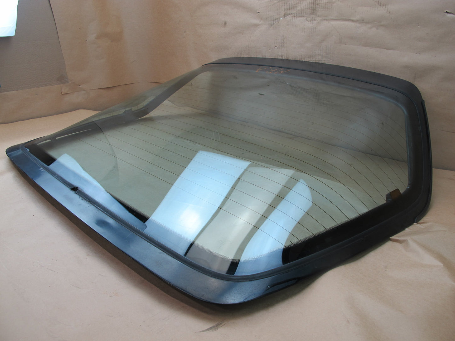 86-88 MAZDA RX7 REAR HATCH GLASS PANEL WO WIPER OEM