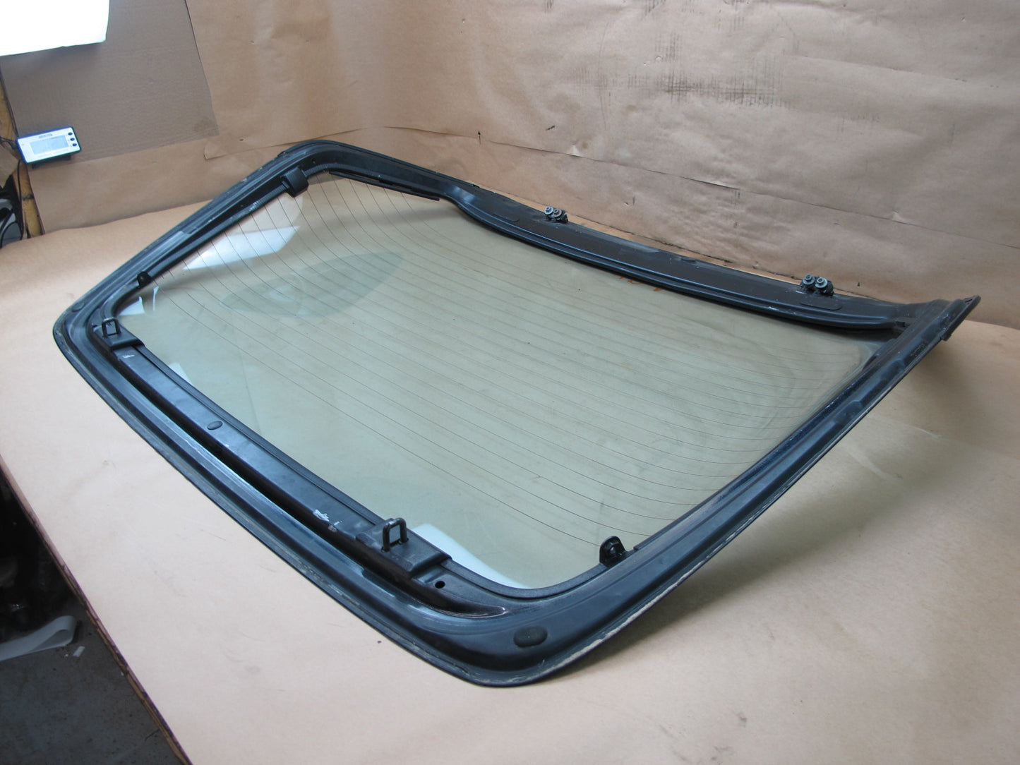 86-88 MAZDA RX7 REAR HATCH GLASS PANEL WO WIPER OEM