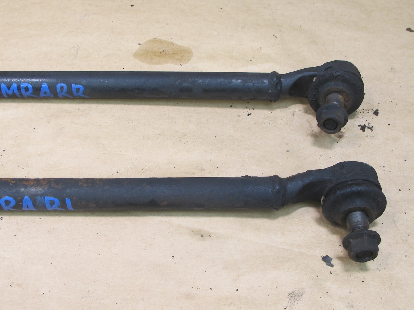 86-88 MAZDA RX7 SET OF 2 REAR LEFT & RIGHT LATERAL CONTROL ARM OEM