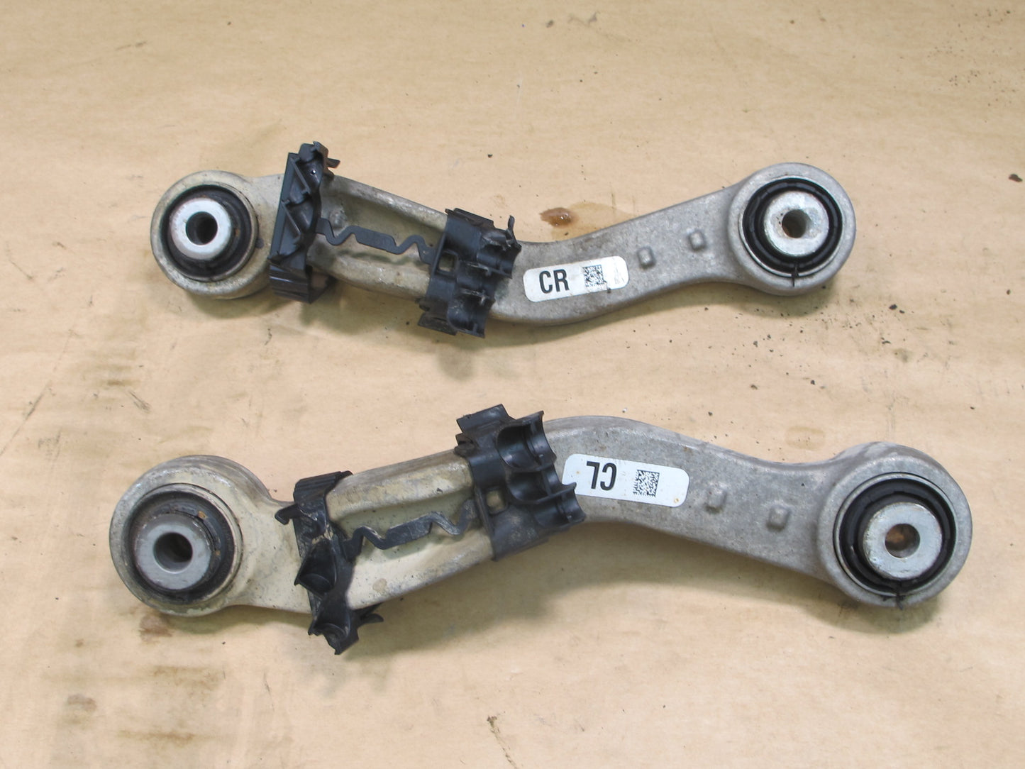 11-16 BMW F07 F10 5-SERIES AWD SET OF 2 REAR SUSPENSION LOWER CONTROL ARM OEM