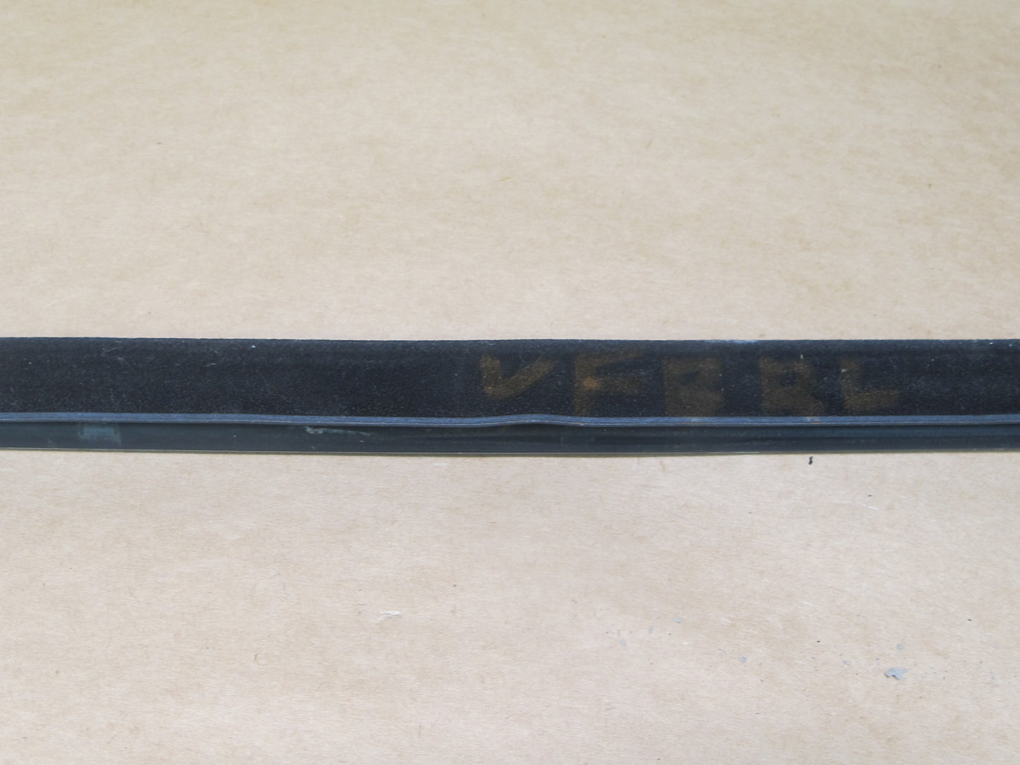 11-16 BMW F10 5-SERIES REAR LEFT DOOR WINDOW TRIM MOLDING COVER OEM