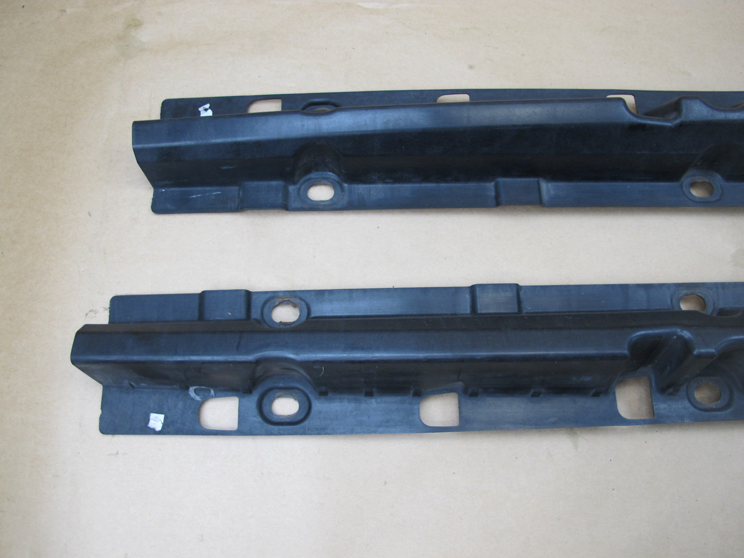 2008-2014 BMW E71 X6 SIDE SKIRT ROCKER PANEL MOLDING BRACKET SET