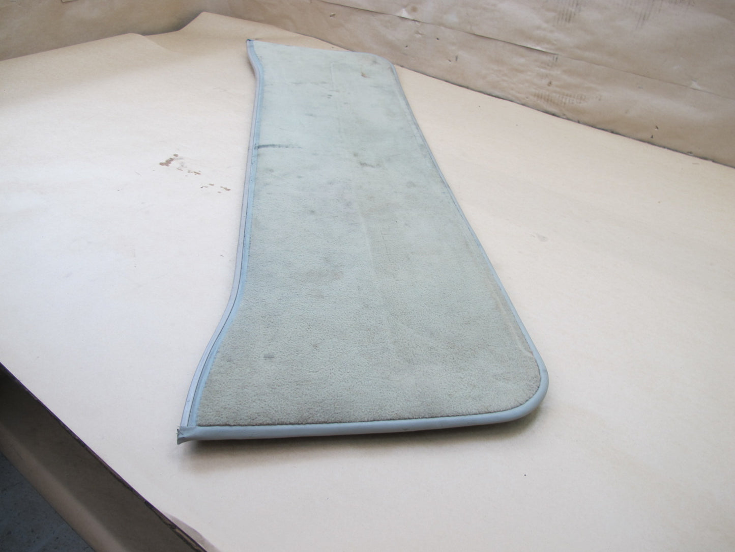 1998-2002 LEXUS J100 LX470 REAR TAILGATE TRIM CARPET COVER PANEL