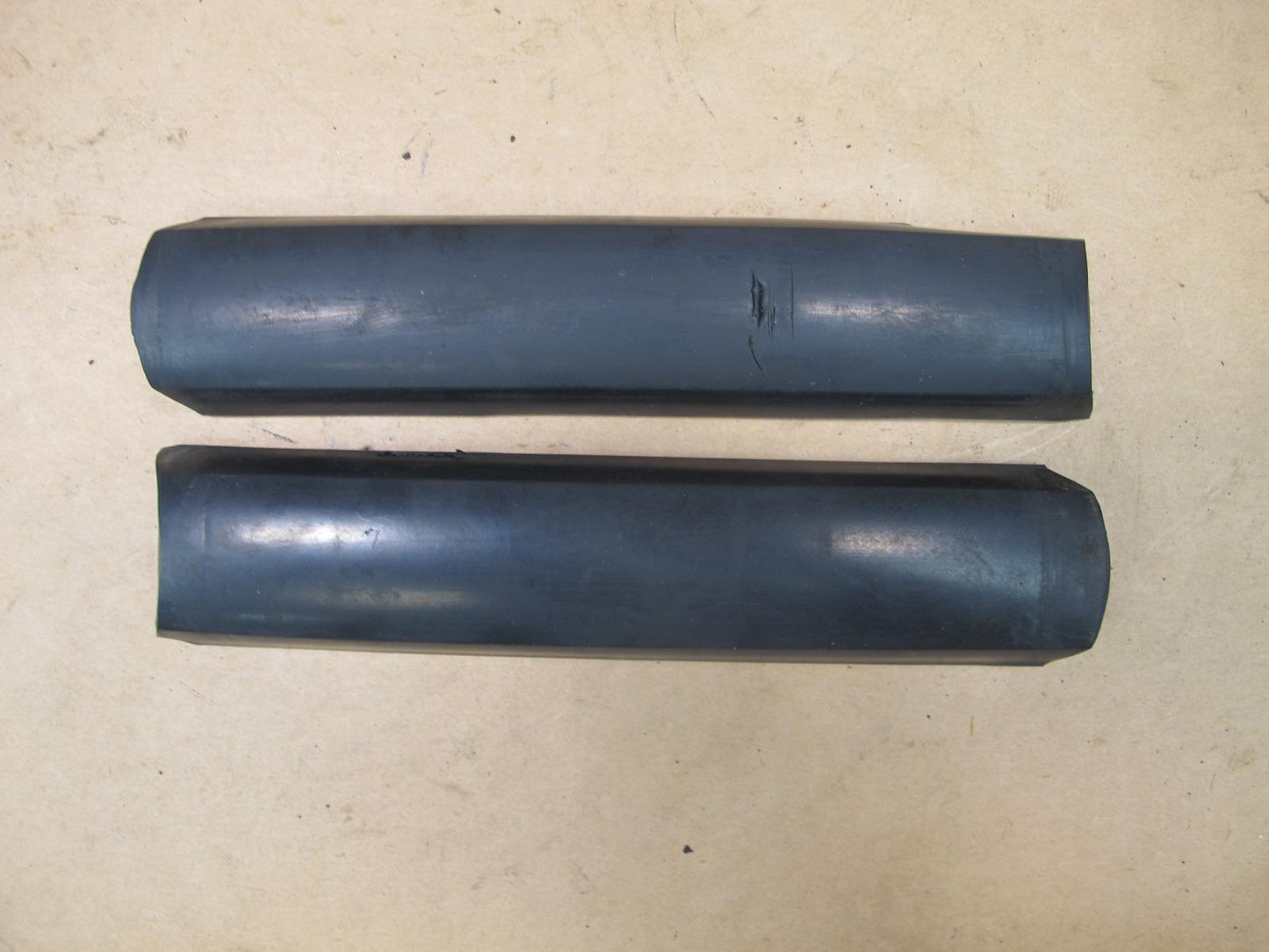 81-85 MERCEDES R107 SET OF 4 FRONT BUMPER RUBBER GUARD OEM