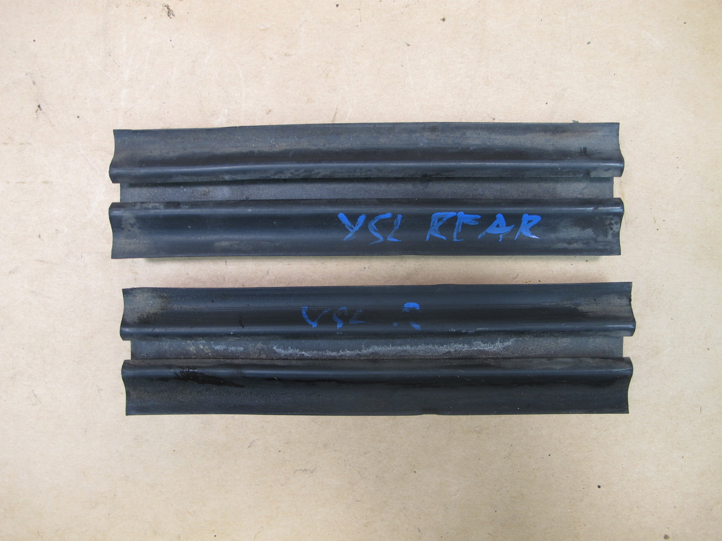 81-85 MERCEDES R107 SET OF 3 REAR BUMPER RUBBER GUARD OEM