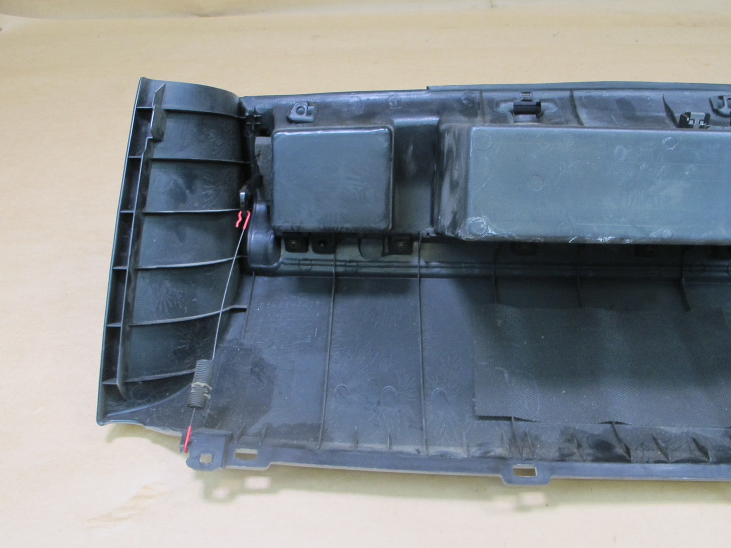 92-00 LEXUS UZZ30L SC300 SC400 DASH GLOVE BOX COMPARTMENT STORAGE OEM