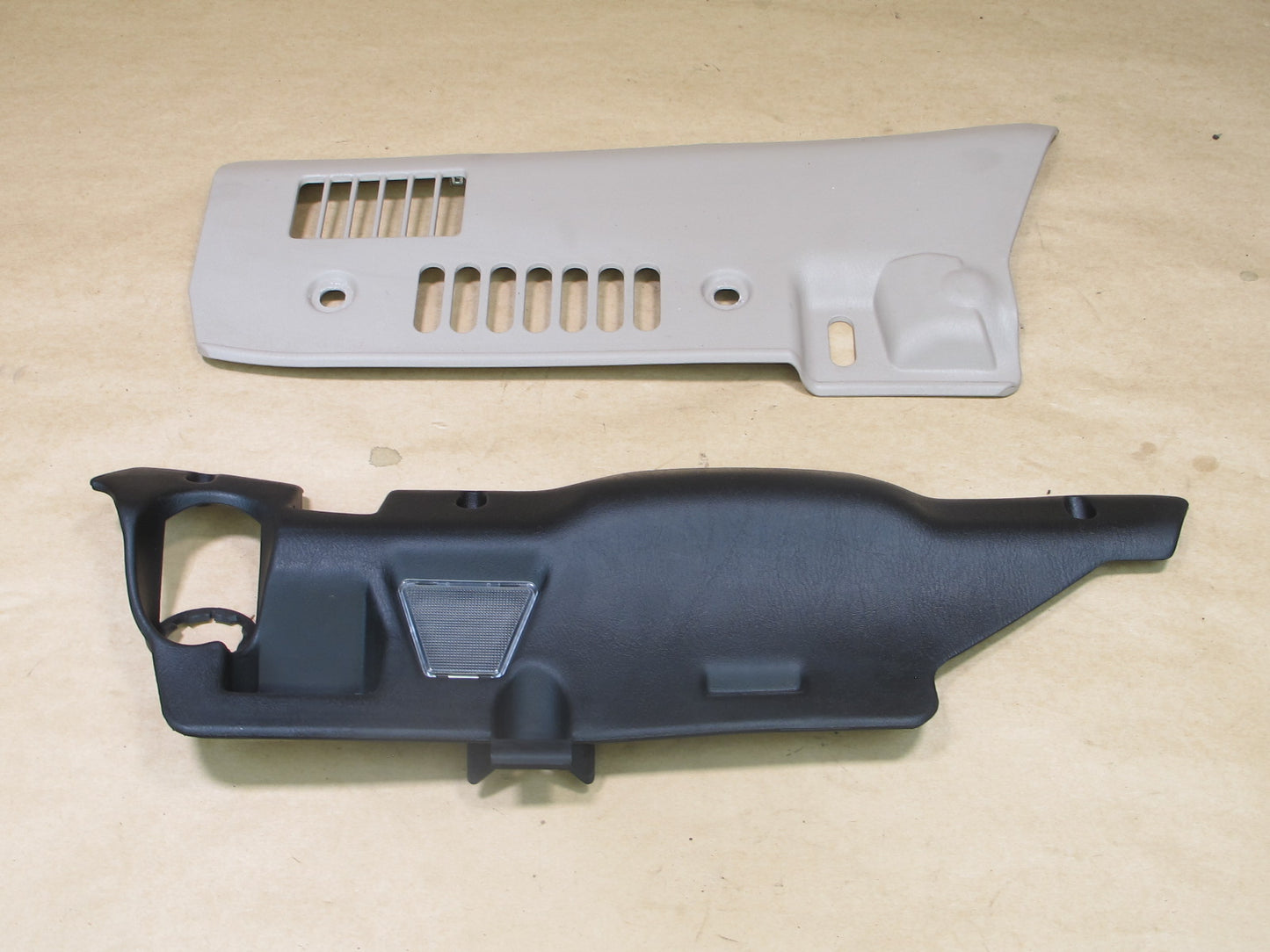 92-00 LEXUS UZZ30L SC300 SC400 SET OF 2 UNDER DASH TRIM COVER PANEL OEM