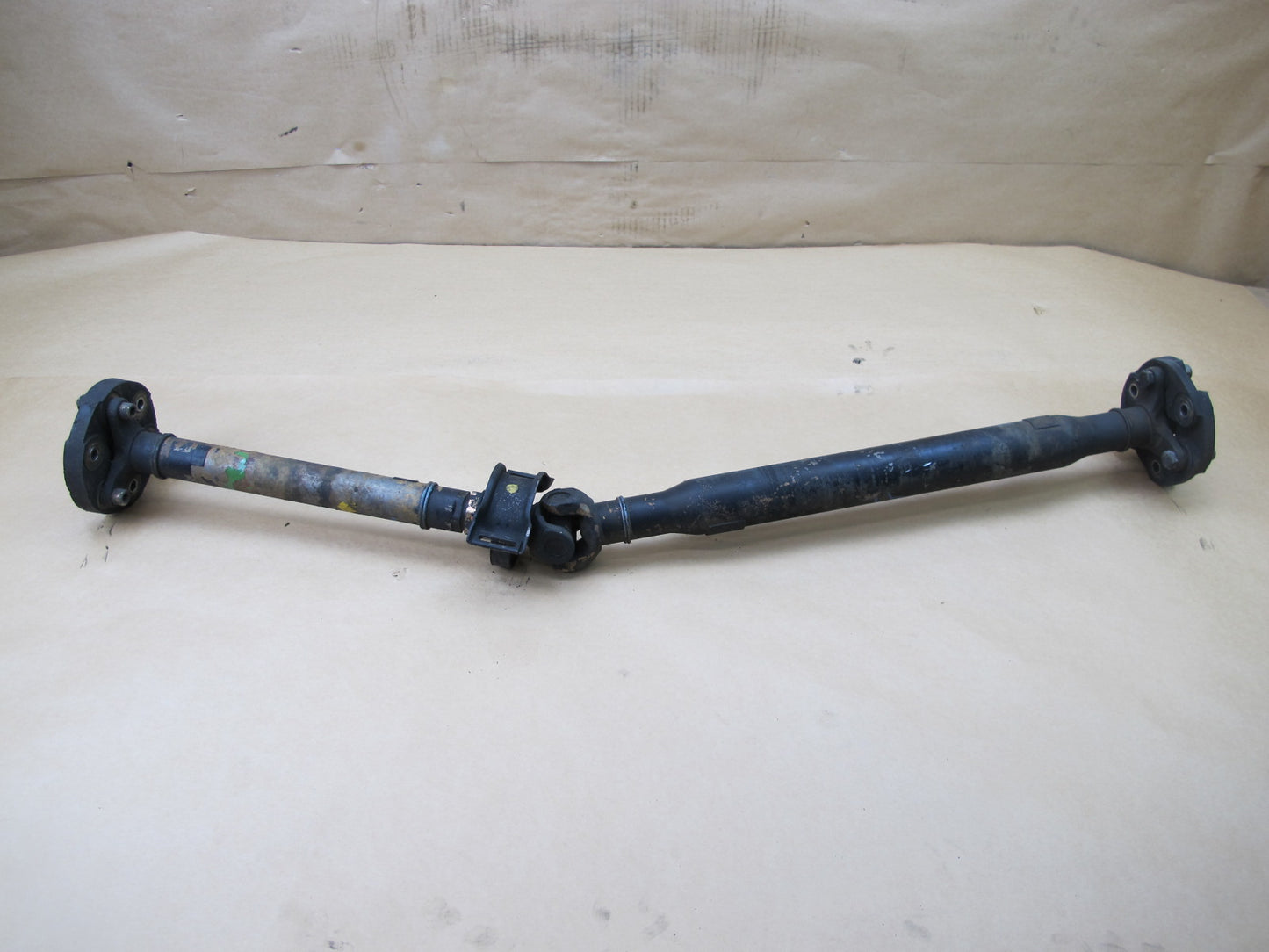 73-85 MERCEDES R107 380SL A/T REAR DRIVE SHAFT DRIVESHAFT OEM