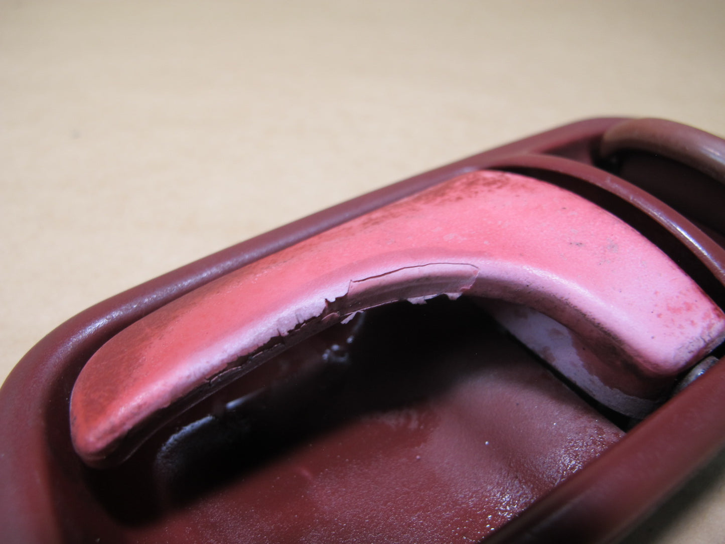 90-96 NISSAN Z32 300ZX FRONT LEFT DRIVER DOOR INTERIOR DOOR HANDLE RED OEM