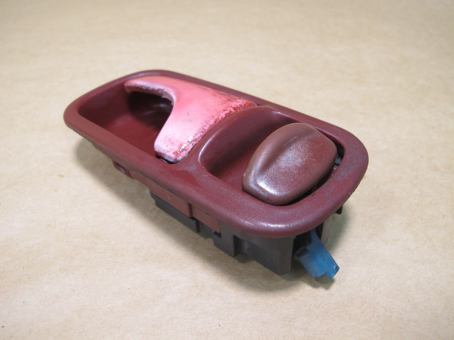 90-96 NISSAN Z32 300ZX FRONT LEFT DRIVER DOOR INTERIOR DOOR HANDLE RED OEM