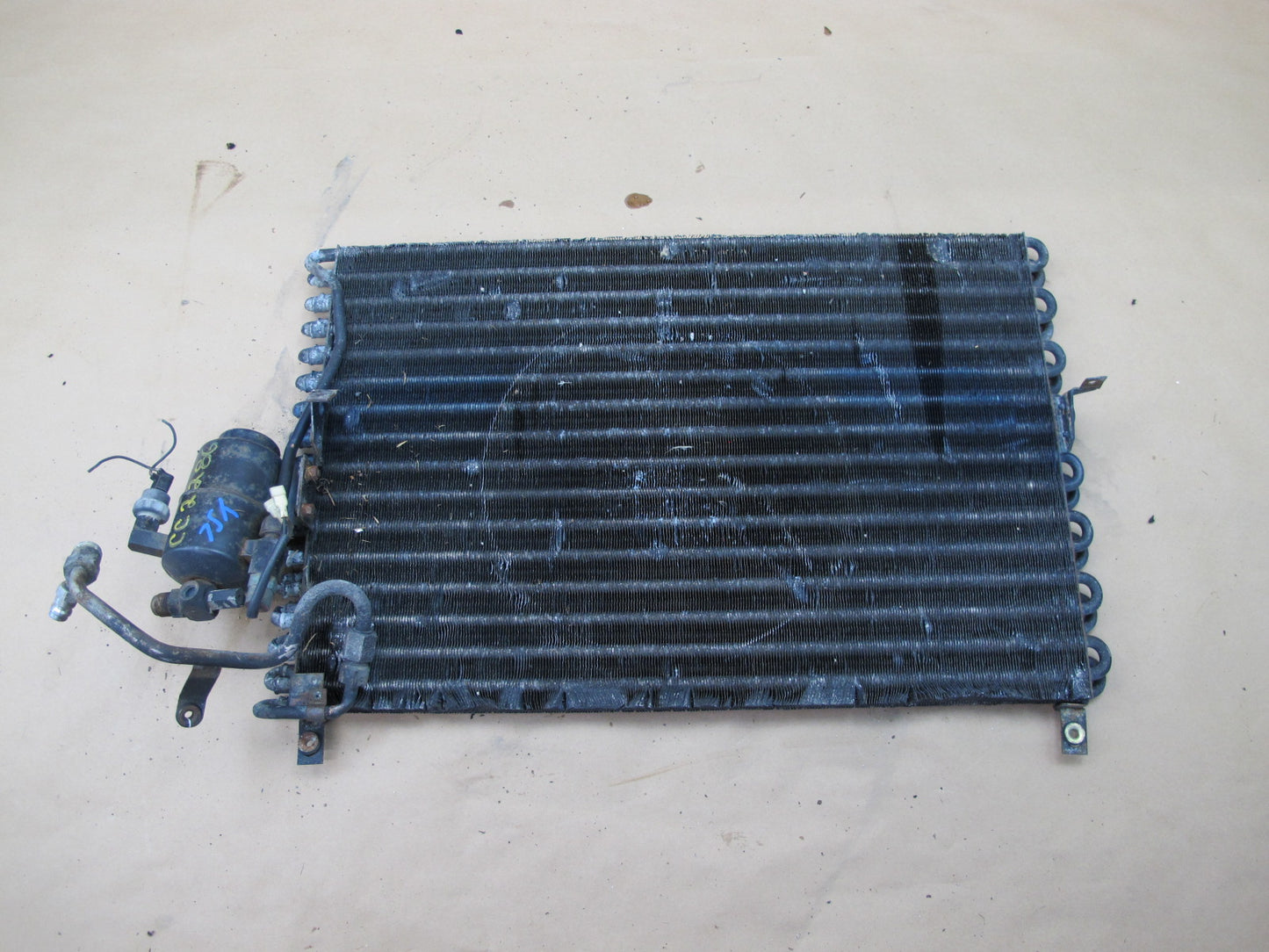 73-85 MERCEDES R107 A/C AIR CONDITION CONDENSER OEM