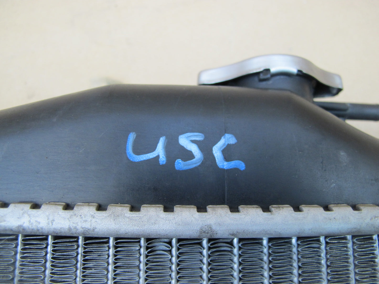 98-00 LEXUS UZZ30L SC400 ENGINE AFTERMARKET RADIATOR