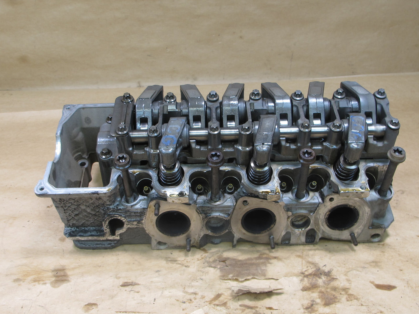 04-08 CHRYSLER CROSSFIRE 3.2L ENGINE LEFT CYLINDER HEAD 1120161201 OEM