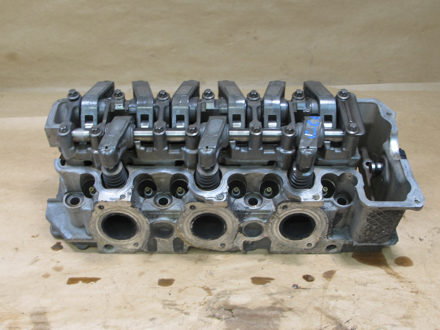 04-08 CHRYSLER CROSSFIRE ENGINE RIGHT CYLINDER HEAD 1120161301 OEM