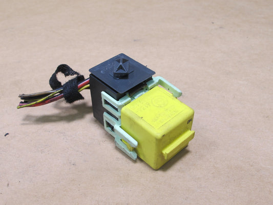 01-06 BMW E46 3-SERIES ZINC YELLOW RELAY 1389105 OEM