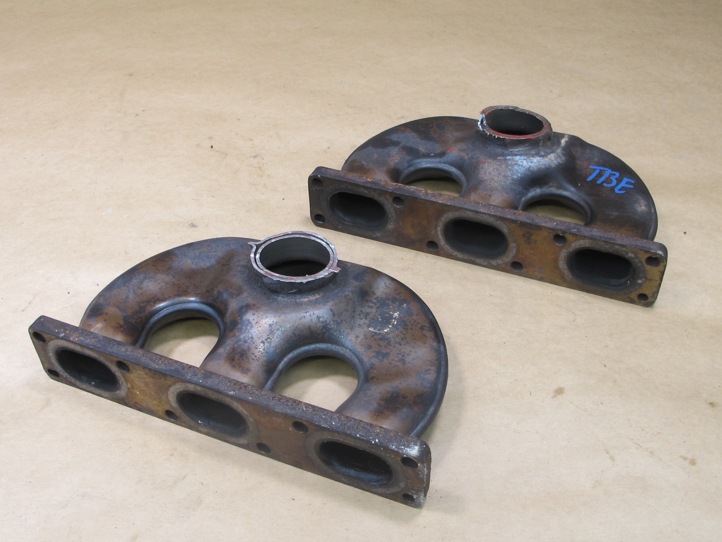 01-06 BMW E46 330i 330Ci M54 SET OF 2 EXHAUST MANIFOLD HEADER OEM