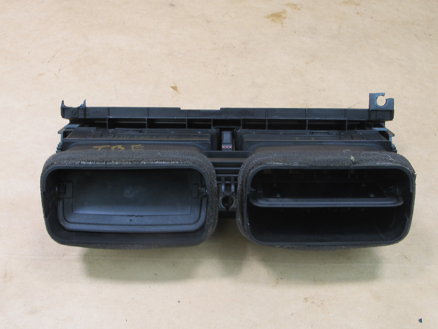 01-06 BMW E46 3-SERIES SET OF 3 DASH FRONT LEFT CENTER RIGHT AIR VENT OEM