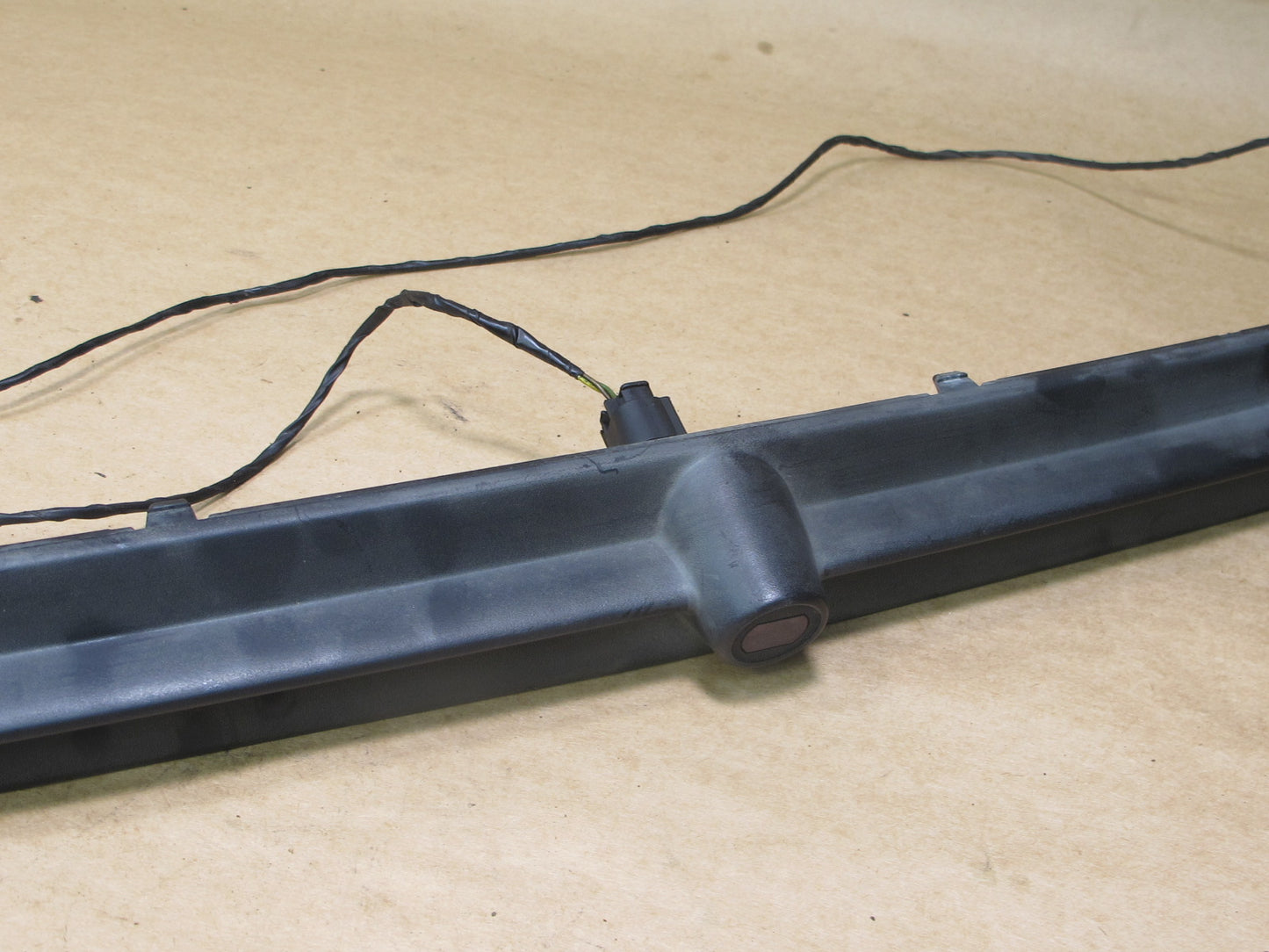 01-03 BMW E46 COUPE CONVERTIBLE REAR BUMPER PDC PARKING SENSOR PANEL OEM