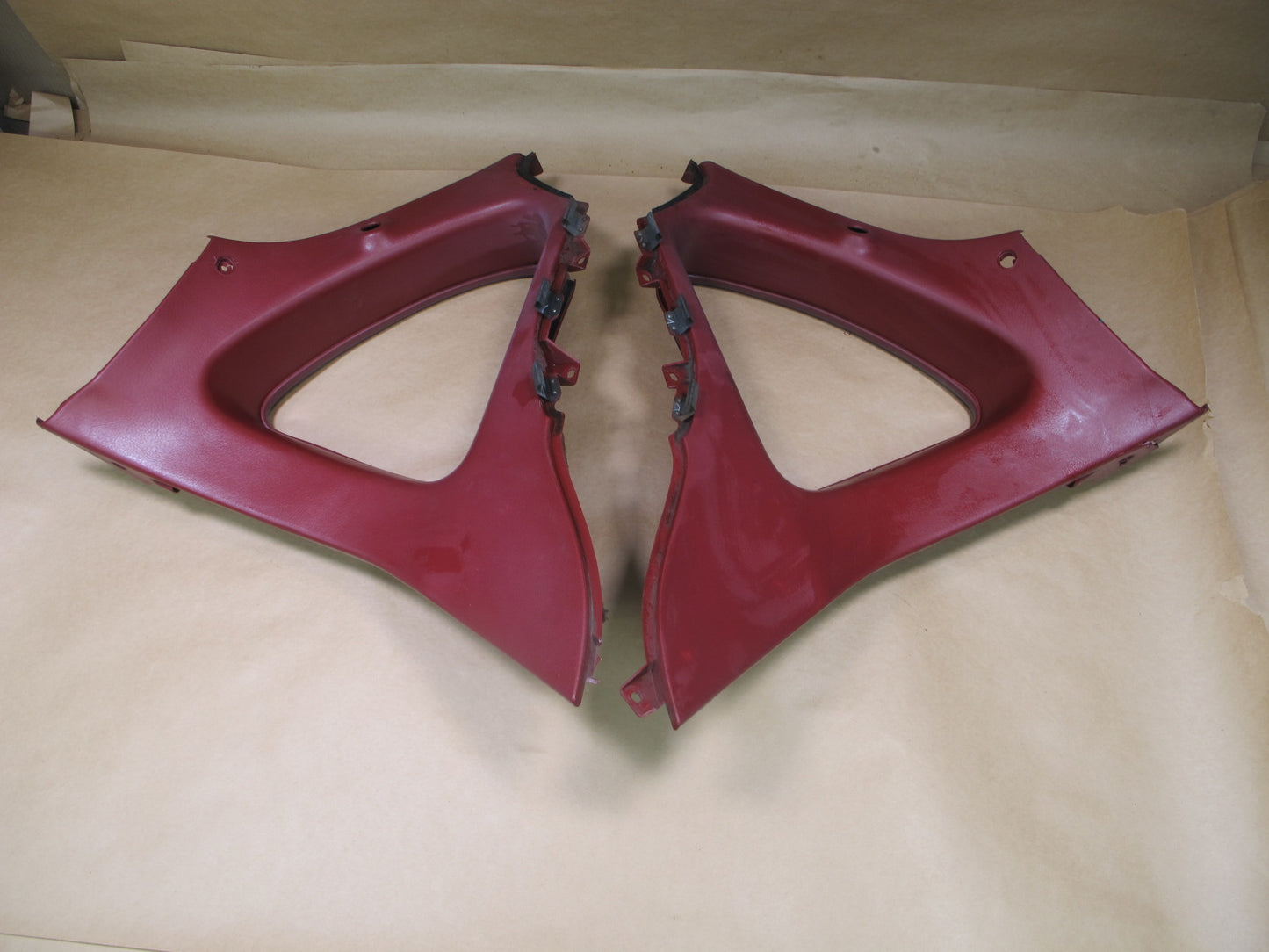 90-96 NISSAN Z32 300ZX 2+0 SET OF 2 REAR QUARTER WINDOW TRIM COVER RED OEM