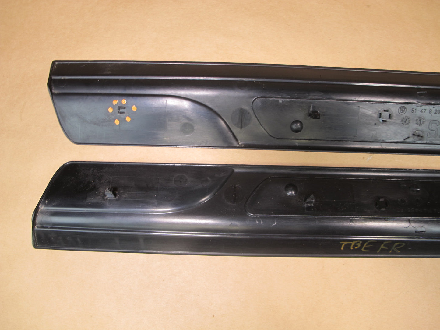 01-06 BMW E46 COUPE CONVERTIBLE SET OF 2 DOOR SCUFF SILL PLTE TRIM OEM