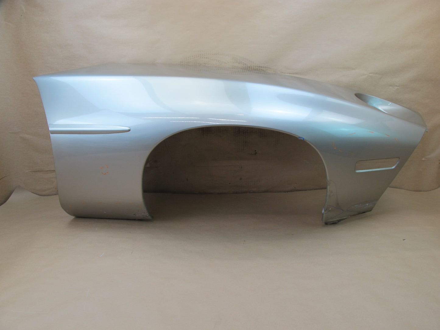 1978-1986 PORSCHE 928 S FRONT RIGHT PASSENGER SIDE FENDER SHELL PANEL COVER