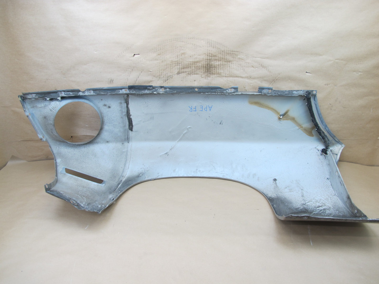 1978-1986 PORSCHE 928 S FRONT RIGHT PASSENGER SIDE FENDER SHELL PANEL COVER