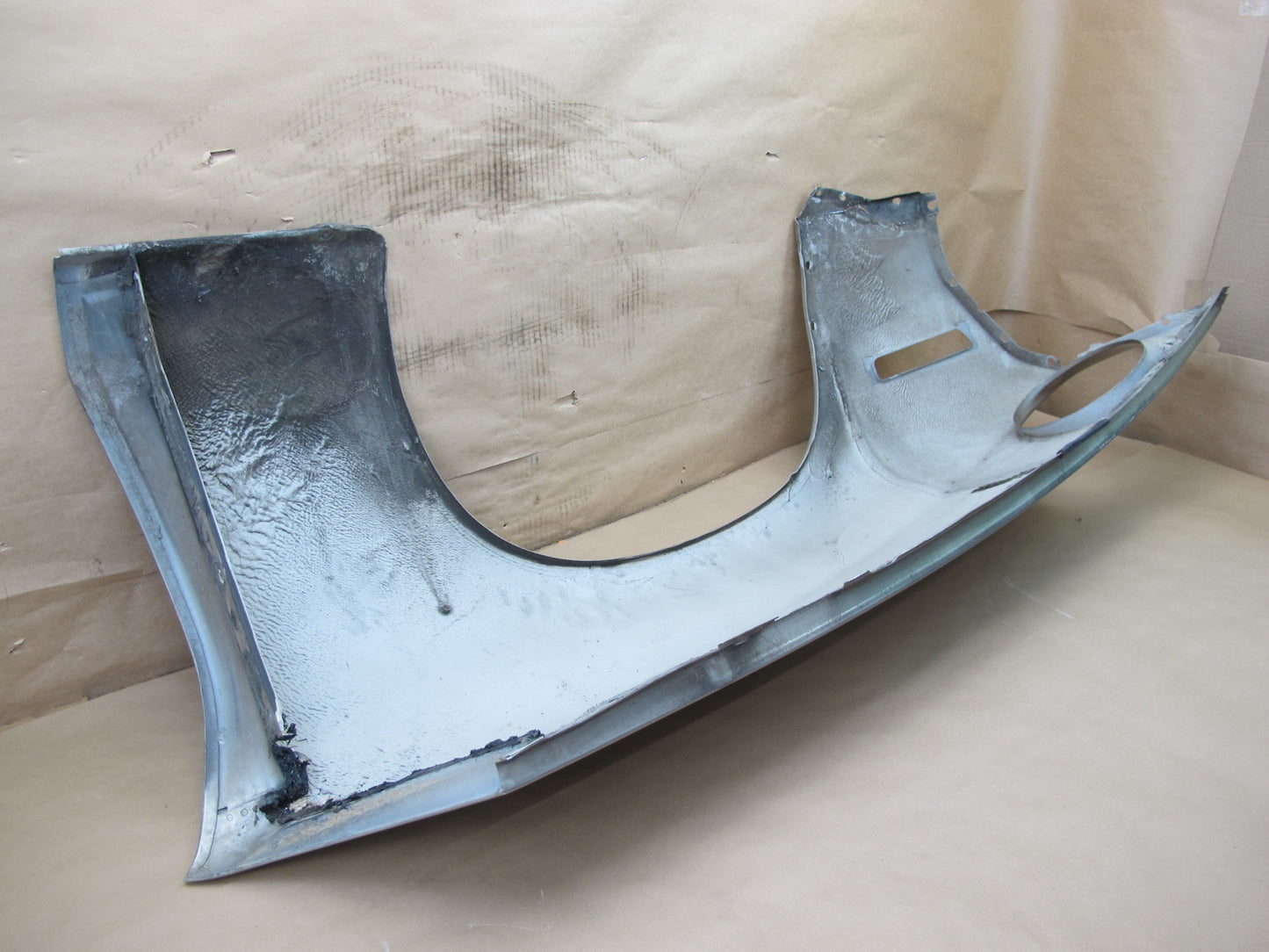 1978-1986 PORSCHE 928 S FRONT RIGHT PASSENGER SIDE FENDER SHELL PANEL COVER