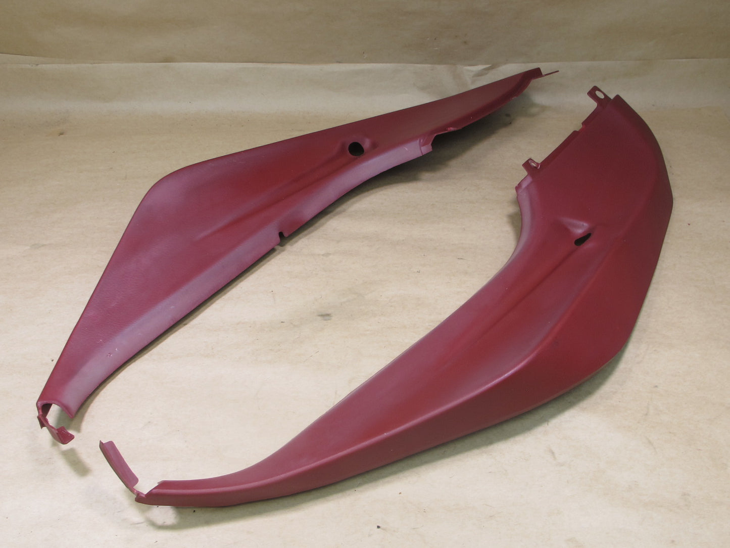 90-96 NISSAN Z32 300ZX 2+0 SET OF 2 REAR LEFT & RIGHT FINISHER TRIM COVER OEM