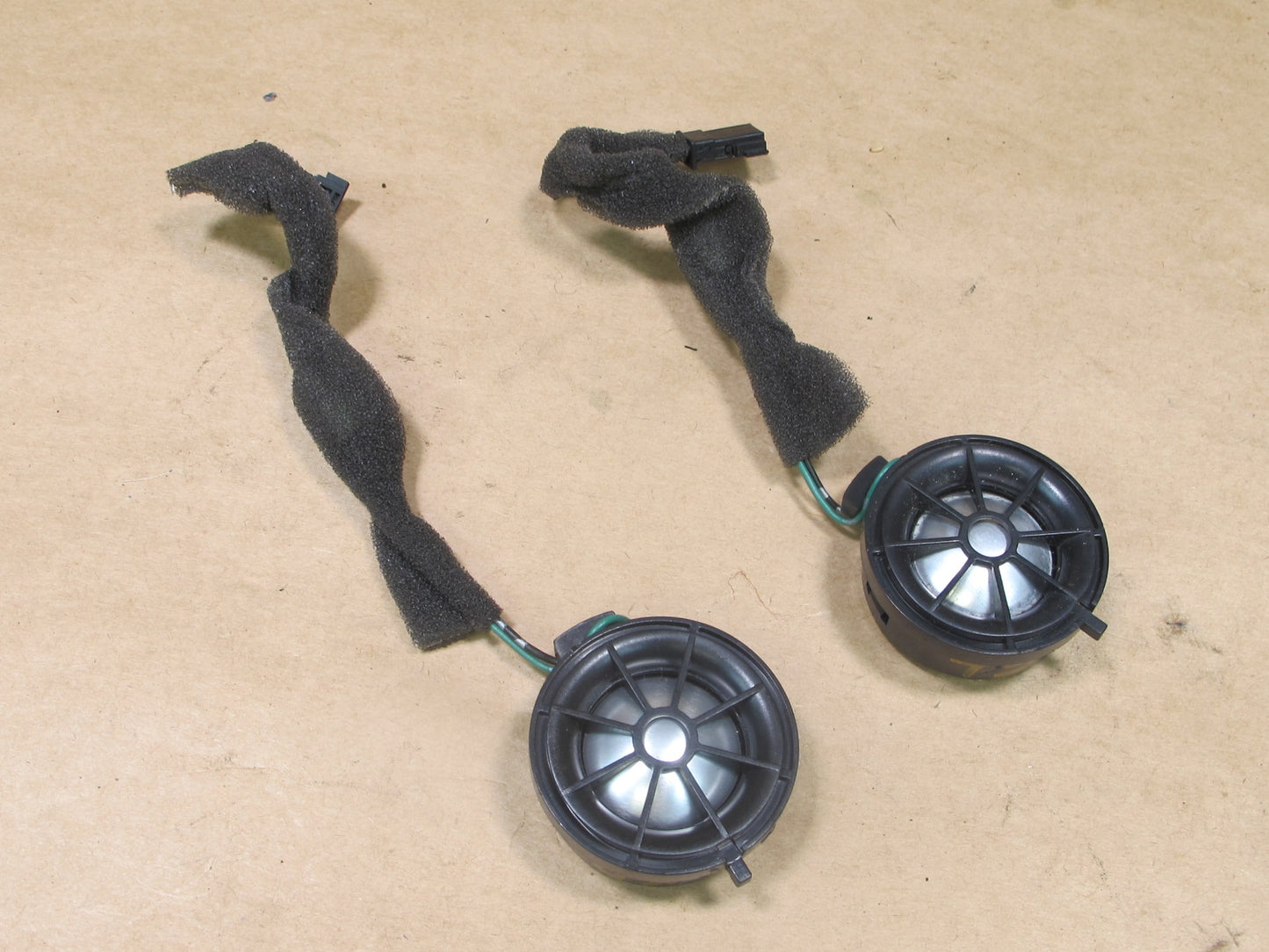 2010-2013 RANGE ROVER SPORT L320 FRONT LEFT & RIGHT TWEETER SPEAKER SET OF 2