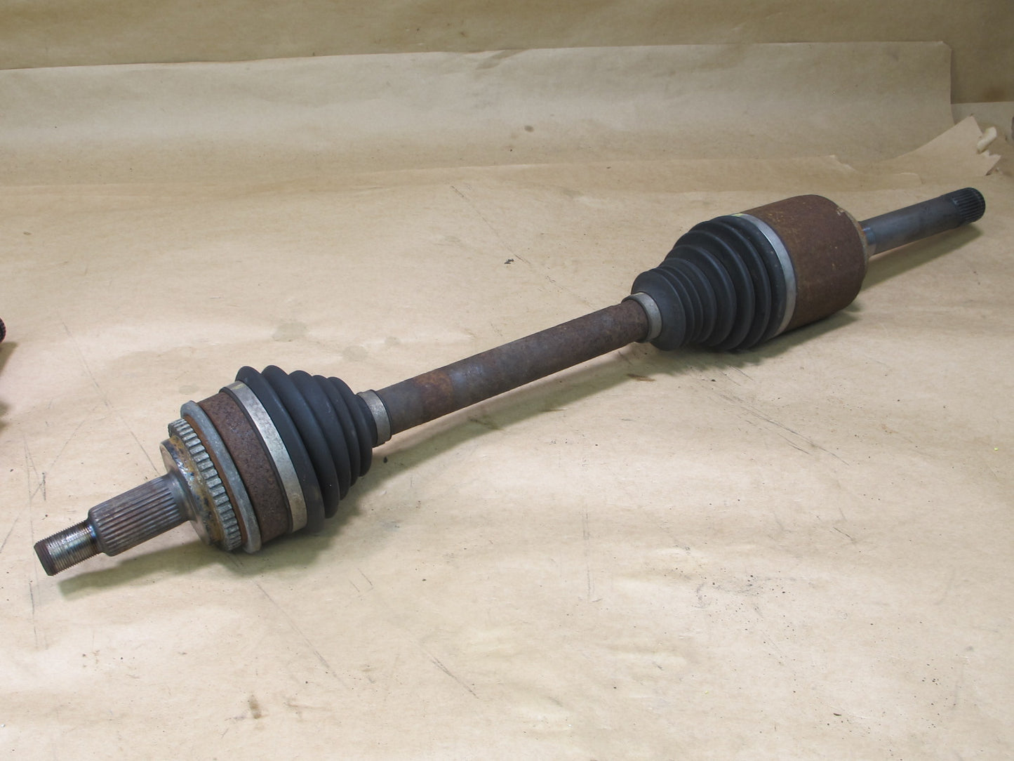 2010-2013 RANGE ROVER SPORT L320 AWD NON TURBO REAR RIGHT SUSPENSION AXLE SHAFT