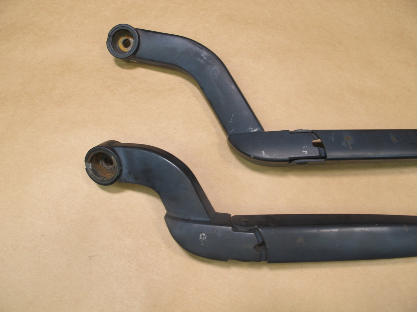 2010-2013 RANGE ROVER SPORT L320 FRONT LEFT & RIGHT WIPER ARM SET OF 2