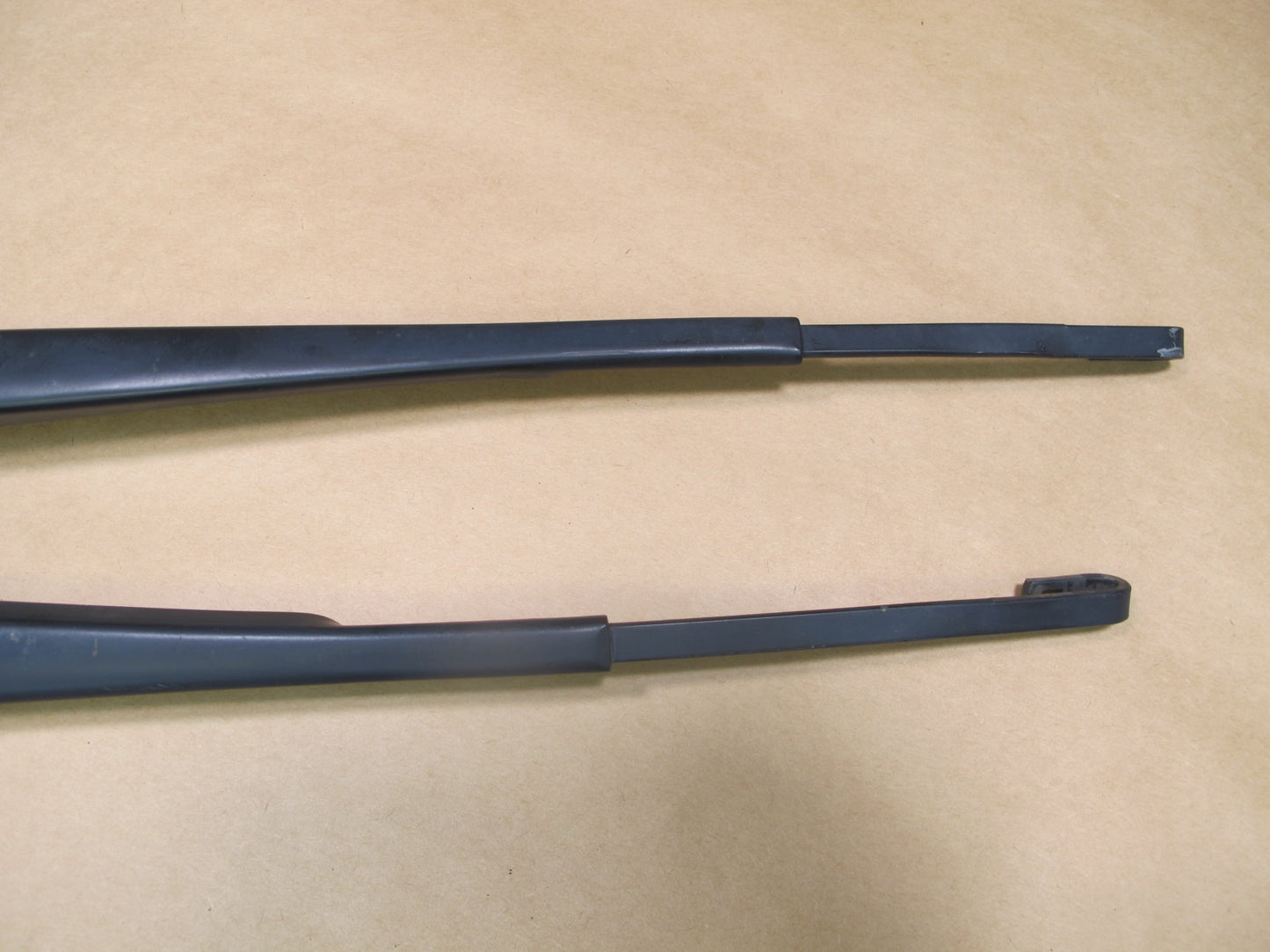 2010-2013 RANGE ROVER SPORT L320 FRONT LEFT & RIGHT WIPER ARM SET OF 2