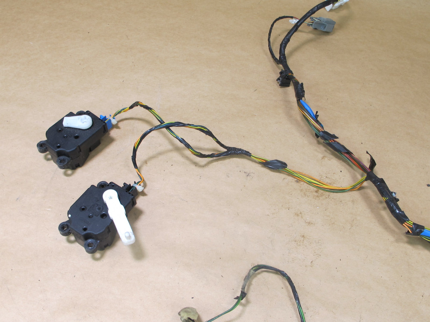 2010-2013 RANGE ROVER SPORT L320 A/C HEATER ACTUATOR MOTOR WIRING SET