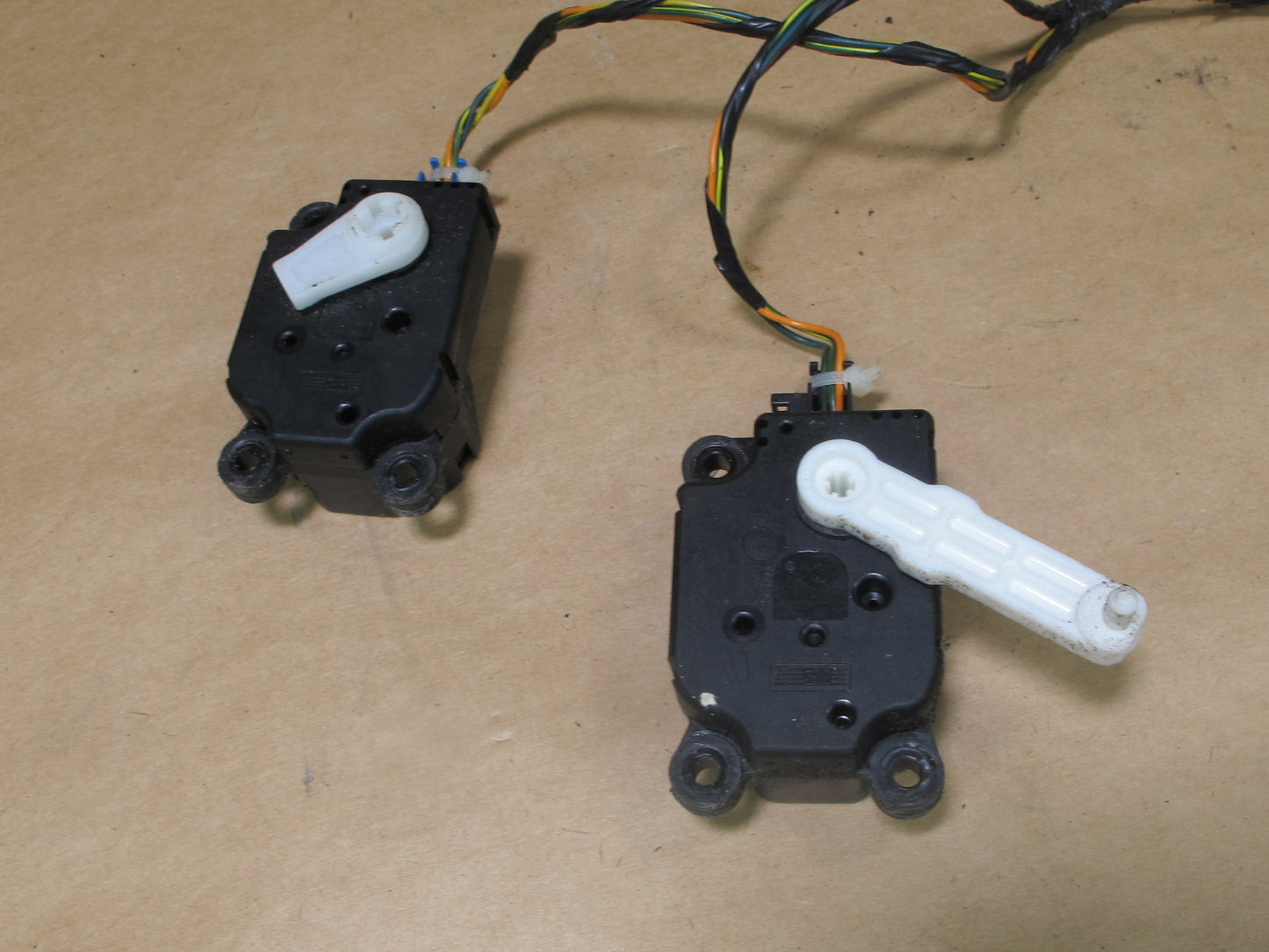 2010-2013 RANGE ROVER SPORT L320 A/C HEATER ACTUATOR MOTOR WIRING SET