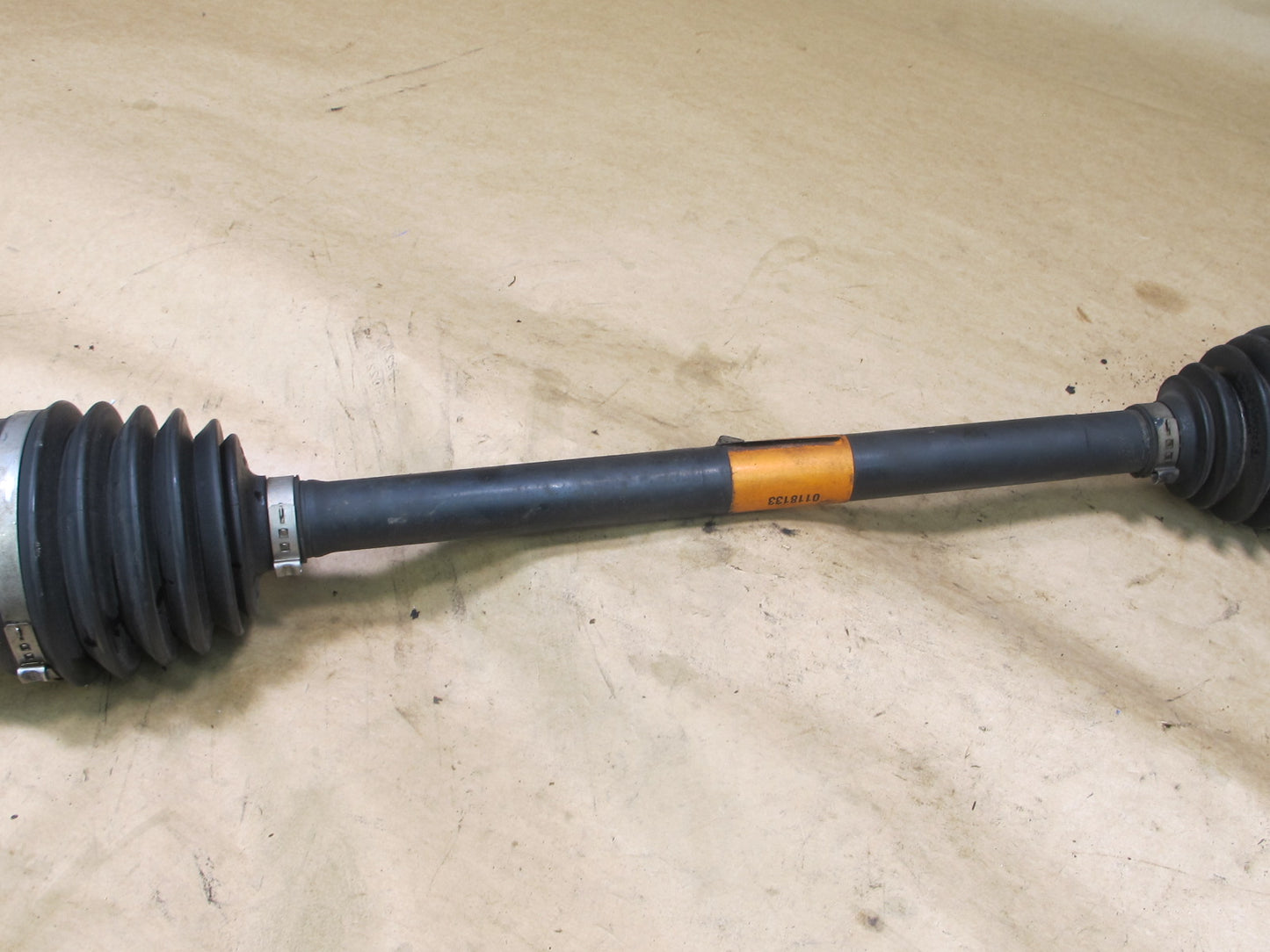 12-16 MERCEDES X166 W166 GL ML-CLASS FRONT RIGHT AXLE SHAFT 1663301300 OEM